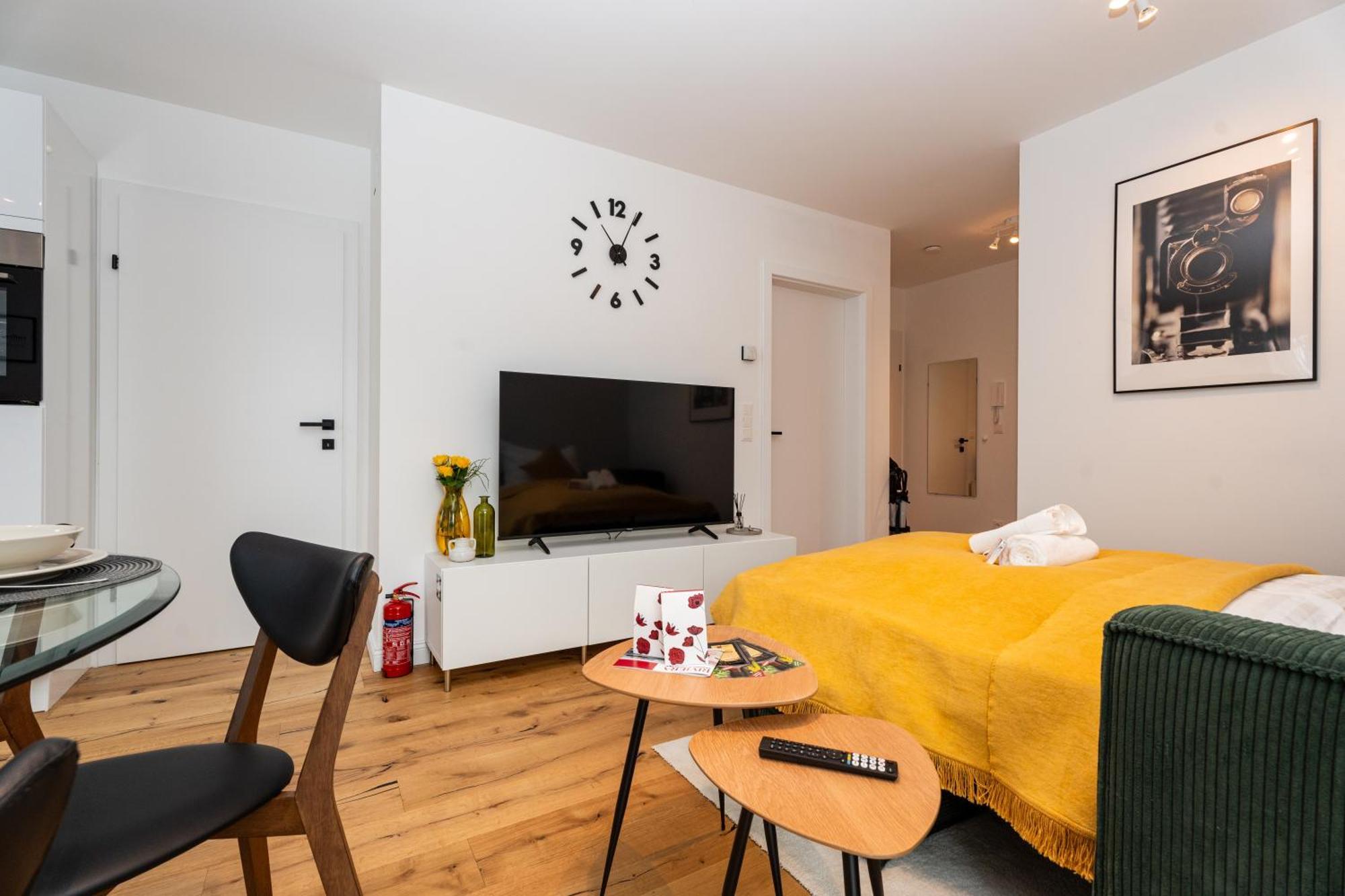 Noblenest: Terrasse - Netflix - Kaffee Appartement Wenen Buitenkant foto